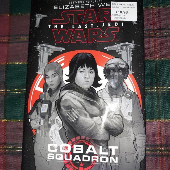 (Listing# 107)😇 ((Star Wars The Last Jedi)) Book. - Picture 1 of 1